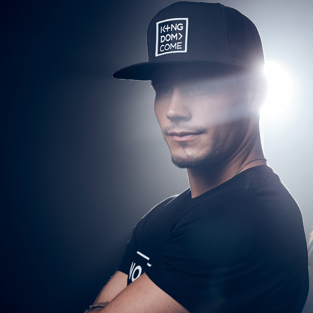 Kingdom Come Black Snapback